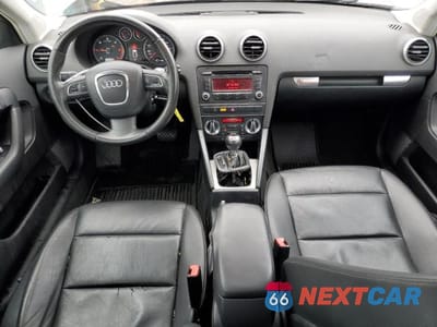 Zdjęcie 8 z 12 samochodu: 2011 AUDI A3 VIN:WAUKJAFM0BA099533 - miniatura