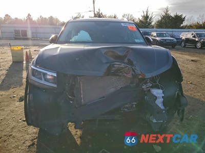 Piąte zdjęcie samochodu w środku: 2021 VOLKSWAGEN ATLAS SE VIN:1V2HR2CA5MC544375 - miniatura