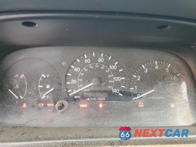 Zdjęcie 9 z 11 samochodu: 2000 TOYOTA CAMRY CE VIN:4T1BG22K8YU969155 - miniatura