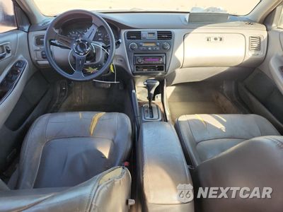 Zdjęcie 8 z 14 samochodu: 2001 HONDA ACCORD EX VIN:1HGCG16501A075053 - miniatura