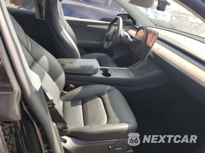 Zdjęcie 11 z 12 samochodu: 2024 TESLA Y VIN:7SAYGDEEXRA263234 - miniatura