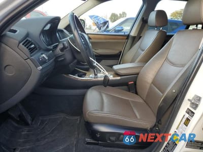 Zdjęcie 7 z 13 samochodu: 2013 BMW X3 XDRIVE28I VIN:5UXWX9C54D0A08398 - miniatura