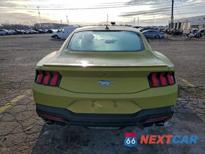 Zdjęcie 6 z 12 samochodu: 2025 FORD MUSTANG VIN:1FA6P8TH5S5128218 - miniatura