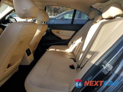 Zdjęcie 10 z 12 samochodu: 2017 BMW 320 I VIN:WBA8E1G58HNU13324 - miniatura