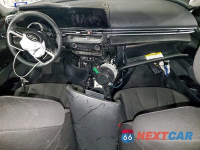 Zdjęcie 8 z 13 samochodu: 2025 HYUNDAI ELANTRA SEL VIN:KMHLS4DG7SU988021 - miniatura