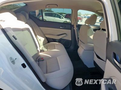 Zdjęcie 10 z 12 samochodu: 2019 NISSAN ALTIMA 2.5 S VIN:1N4BL4BV3KC164172 - miniatura