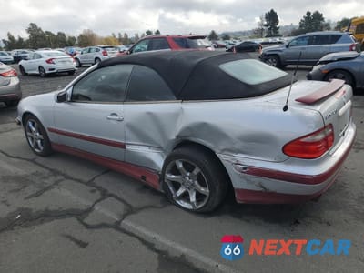 Drugie zdjęcie samochodu z przodu: 2003 MERCEDES-BENZ CLK 320 VIN:WDBLK65G63T130673 - miniatura