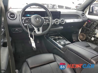 Zdjęcie 8 z 14 samochodu: 2020 MERCEDES-BENZ GLB 250 VIN:W1N4M4GB6LW019294 - miniatura