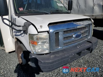 Zdjęcie 9 z 10 samochodu: 2013 FORD ECONOLINE E350 SUPER DUTY CUTAWAY VAN VIN:1FDEE3FS2DDA02750 - miniatura