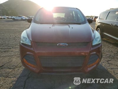 Piąte zdjęcie samochodu w środku: 2016 FORD ESCAPE S VIN:1FMCU0F75GUB38556 - miniatura
