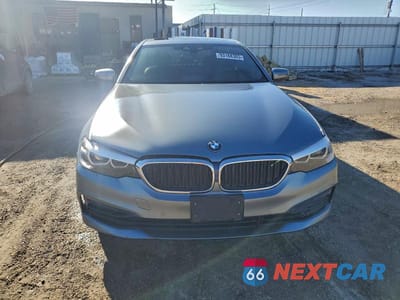 Piąte zdjęcie samochodu w środku: 2019 BMW 530I XDRIVE SPORT VIN:WBAJA7C55KWW49596 - miniatura