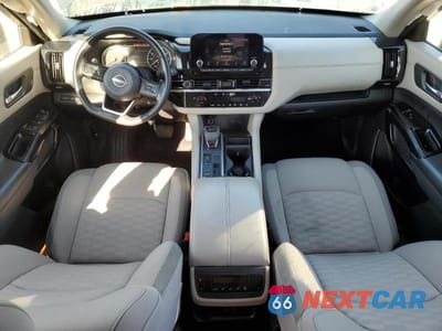 Zdjęcie 8 z 12 samochodu: 2022 NISSAN PATHFINDER SV VIN:5N1DR3BA6NC239486 - miniatura
