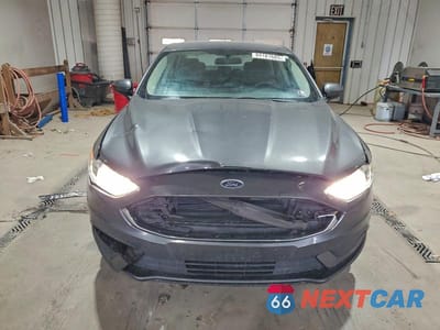 Piąte zdjęcie samochodu w środku: 2017 FORD FUSION SE VIN:3FA6P0HD8HR304840 - miniatura