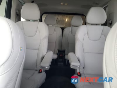 Zdjęcie 10 z 14 samochodu: 2025 VOLVO XC90 ULTRA VIN:YV4H60JG5S1362266 - miniatura