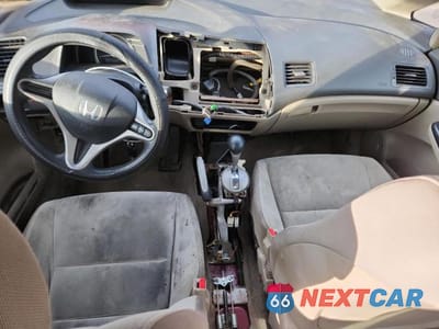 Zdjęcie 8 z 13 samochodu: 2013 HONDA CIVIC VIN:2HGFA1F56AH518306 - miniatura