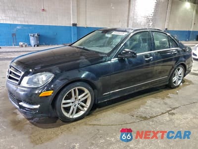 2014 MERCEDES-BENZ C 250 WDDGF4HBXEA948004 - główne zdjęcie licytacji z USA - miniatura