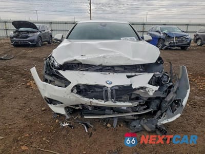 Piąte zdjęcie samochodu w środku: 2020 BMW 228XI VIN:WBA73AK05L7F85209 - miniatura