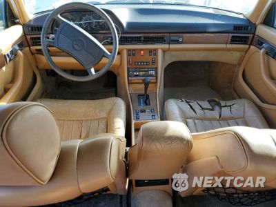 Zdjęcie 8 z 12 samochodu: 1986 MERCEDES-BENZ 420 SEL VIN:WDBCA35D8GA228032 - miniatura