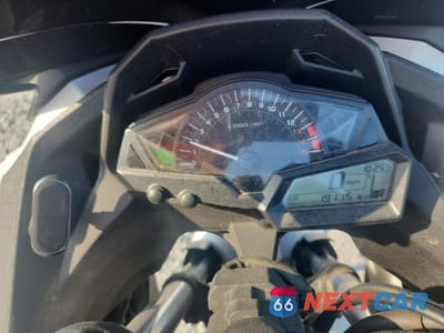 Zdjęcie 7 z 9 samochodu: 2014 KAWASAKI EX300 A VIN:JKAEX8A19EA004034 - miniatura
