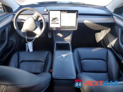 Zdjęcie 8 z 11 samochodu: 2023 TESLA MODEL 3 VIN:LRW3E1FA6PC843047 - miniatura