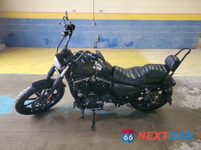 Trzecie zdjęcie samochodu z tyłu: 2016 HARLEY-DAVIDSON XL883 IRON 883 VIN:1HD4LE211GC432311 - miniatura