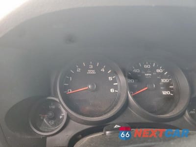 Zdjęcie 9 z 12 samochodu: 2013 GMC SIERRA C1500 SL VIN:1GTR1UEA2DZ135124 - miniatura