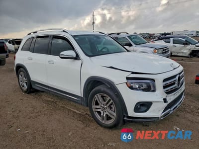 Czwarte zdjęcie samochodu z boku: 2022 MERCEDES-BENZ GLB 250 VIN:W1N4M4GB8NW208483 - miniatura