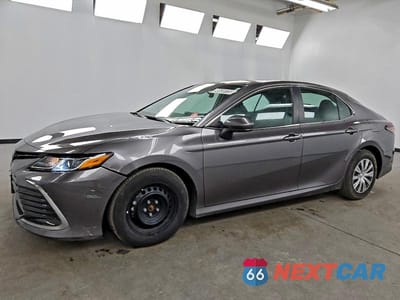 2023 TOYOTA CAMRY LE 4T1C31AK5PU047873 - główne zdjęcie licytacji z USA - miniatura