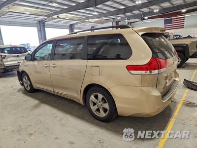 Drugie zdjęcie samochodu z przodu: 2014 TOYOTA SIENNA LE VIN:5TDKK3DC4ES435049 - miniatura