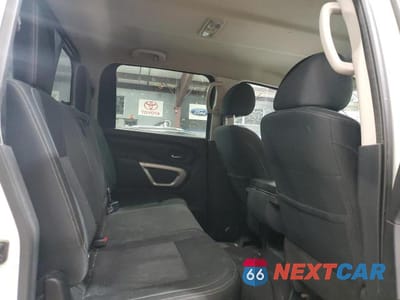 Zdjęcie 10 z 12 samochodu: 2017 NISSAN TITAN S VIN:1N6AA1EK5HN555894 - miniatura