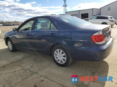 Drugie zdjęcie samochodu z przodu: 2005 TOYOTA CAMRY LE VIN:4T1BE30K45U089578 - miniatura