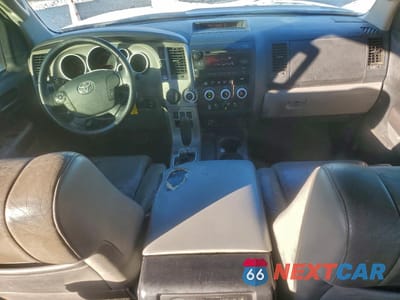 Zdjęcie 8 z 13 samochodu: 2013 TOYOTA SEQUOIA SR5 VIN:5TDZY5G14DS048292 - miniatura