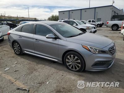 Czwarte zdjęcie samochodu z boku: 2015 HYUNDAI SONATA SPORT VIN:5NPE34AF7FH035878 - miniatura
