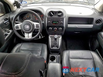 Zdjęcie 8 z 12 samochodu: 2015 JEEP COMPASS LATITUDE VIN:1C4NJCEA2FD145676 - miniatura
