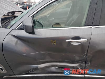 Zdjęcie 7 z 15 samochodu: 2017 INFINITI QX70 VIN:JN8CS1MW3HM411445 - miniatura