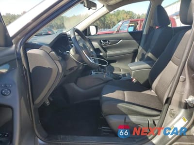 Zdjęcie 7 z 13 samochodu: 2018 NISSAN ROGUE S VIN:KNMAT2MV6JP579775 - miniatura