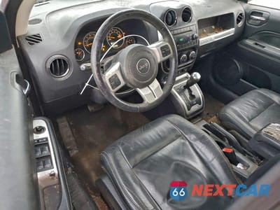 Zdjęcie 8 z 13 samochodu: 2017 JEEP COMPASS LATITUDE VIN:1C4NJDEB1HD109687 - miniatura