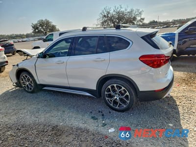 Drugie zdjęcie samochodu z przodu: 2021 BMW X1 XDRIVE28I VIN:WBXJG9C09M5T08957 - miniatura