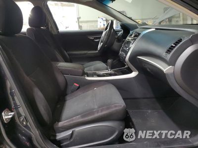 Zdjęcie 7 z 12 samochodu: 2013 NISSAN ALTIMA 2.5 VIN:1N4AL3AP1DN587980 - miniatura