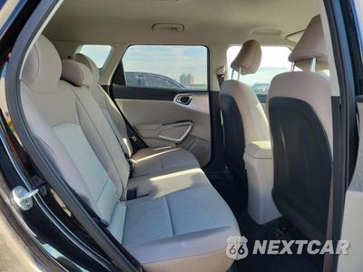 Zdjęcie 10 z 11 samochodu: 2022 KIA SOUL LX VIN:KNDJ23AU9N7810937 - miniatura
