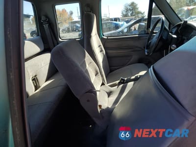 Zdjęcie 10 z 14 samochodu: 1994 FORD F150 VIN:1FTEX15N7RKB69669 - miniatura