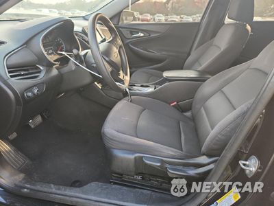 Zdjęcie 7 z 14 samochodu: 2017 CHEVROLET MALIBU LS VIN:1G1ZB5ST7HF239293 - miniatura