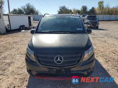 Piąte zdjęcie samochodu w środku: 2016 MERCEDES-BENZ METRIS VIN:WD4PG2EE0G3095393 - miniatura