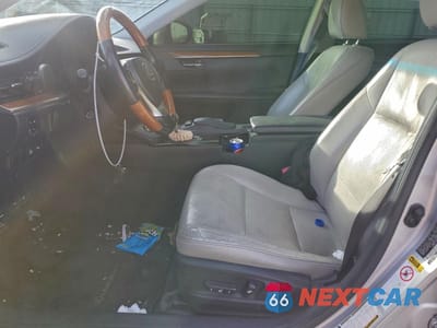 Zdjęcie 7 z 14 samochodu: 2013 LEXUS ES 300H VIN:JTHBW1GG9D2008042 - miniatura