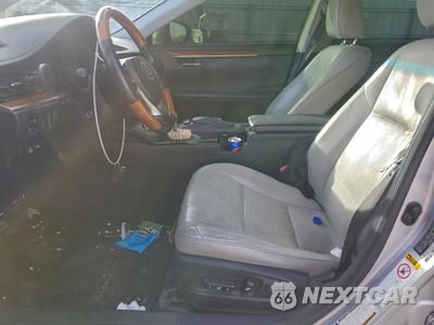 Zdjęcie 7 z 14 samochodu: 2013 LEXUS ES 300H VIN:JTHBW1GG9D2008042 - miniatura