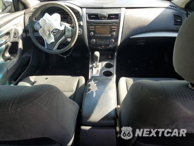 Zdjęcie 8 z 12 samochodu: 2015 NISSAN ALTIMA 2.5 VIN:1N4AL3AP1FC280713 - miniatura