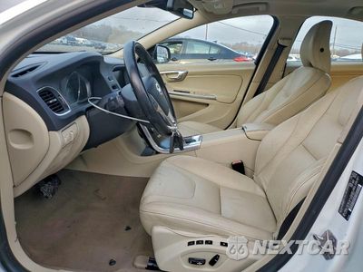 Zdjęcie 7 z 11 samochodu: 2014 VOLVO S60 T5 VIN:YV1612FS5E1285611 - miniatura