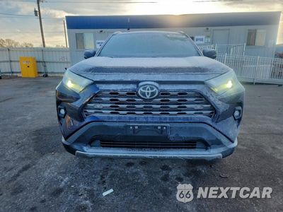 Piąte zdjęcie samochodu w środku: 2025 TOYOTA RAV4 LIMITED VIN:2T3N1RFV2SW558814 - miniatura
