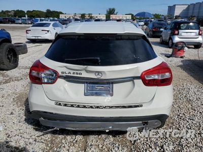 Zdjęcie 6 z 12 samochodu: 2017 MERCEDES-BENZ GLA 250 VIN:WDCTG4EB2HJ346674 - miniatura
