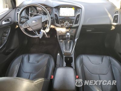 Zdjęcie 8 z 13 samochodu: 2017 FORD FOCUS TITANIUM VIN:1FADP3N2XHL266148 - miniatura